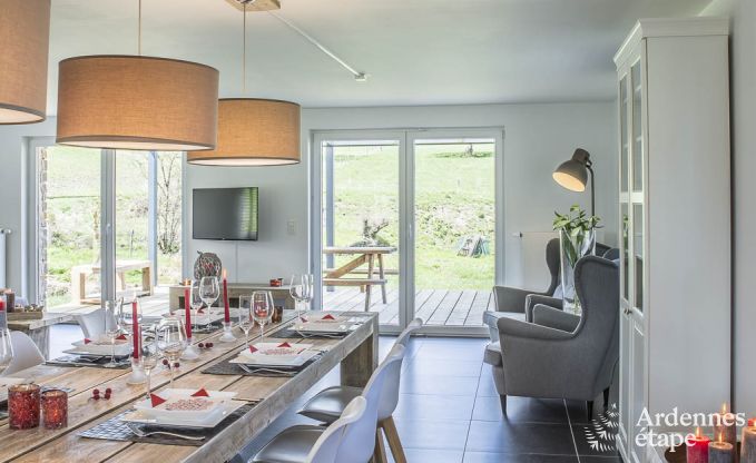 Comfortable modern holiday villa to rent at the heart of Houffalize