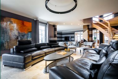 Luxury villa in Houffalize for 12/13 persons in the Ardennes