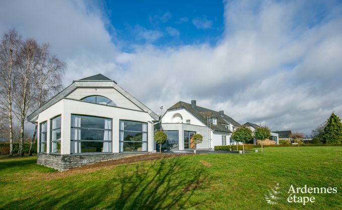 Luxury villa with pool for 12-13 p. in the Ardennes (Houffalize)