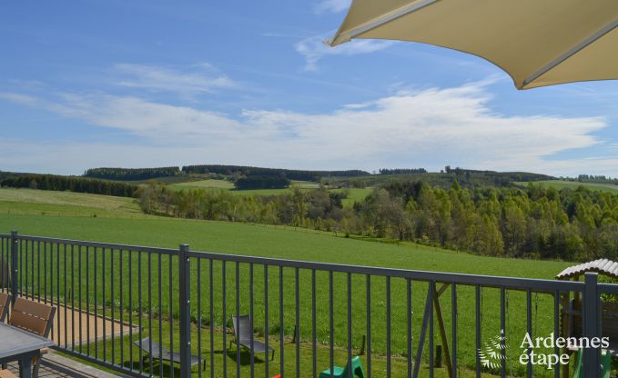 luxury villa in Houffalize: accommodation for 18 people with pool, sauna, and private garden in the Ardennes