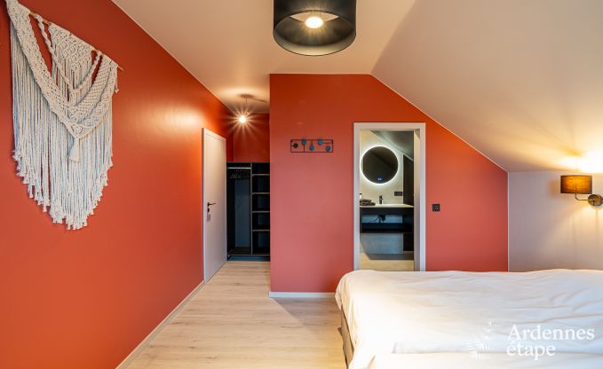 Luxury villa in Houffalize: accommodation for 22 people with pool, sauna, and garden in the Ardennes
