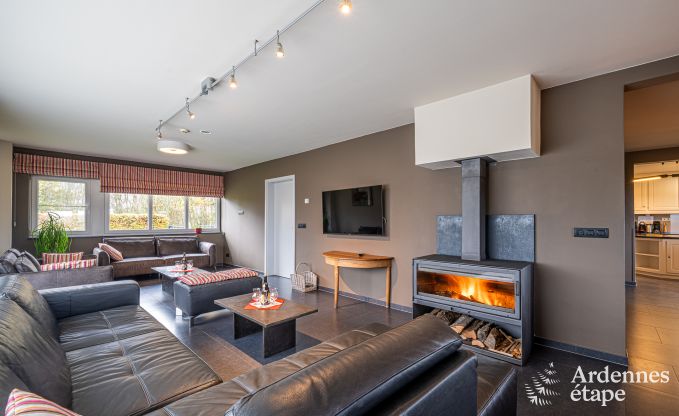 Luxury villa in Houffalize: accommodation for 22 people with pool, sauna, and garden in the Ardennes