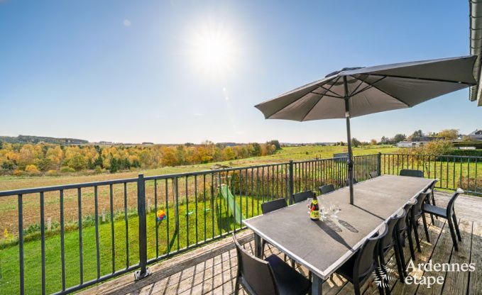 Luxury villa in Houffalize: accommodation for 22 people with pool, sauna, and garden in the Ardennes