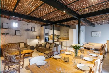 Holiday cottage in Huy for 15 persons in the Ardennes