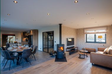 Holiday home in Jalhay: comfort for 8 people, close to Spa and forest edge