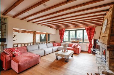 Luxury villa in Jalhay for 12/14 persons in the Ardennes