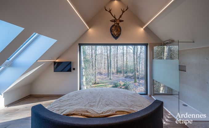 Holiday home in Jalhay: comfort for 8 people, close to Spa and forest edge