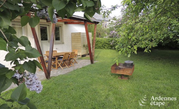 Cosy holiday house with a large garden for 4 persons to rent in La Roche