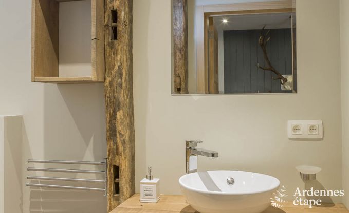 Charming holiday home in La Roche-En-Ardenne for 7 people with wellness, private garden and cycling facilities