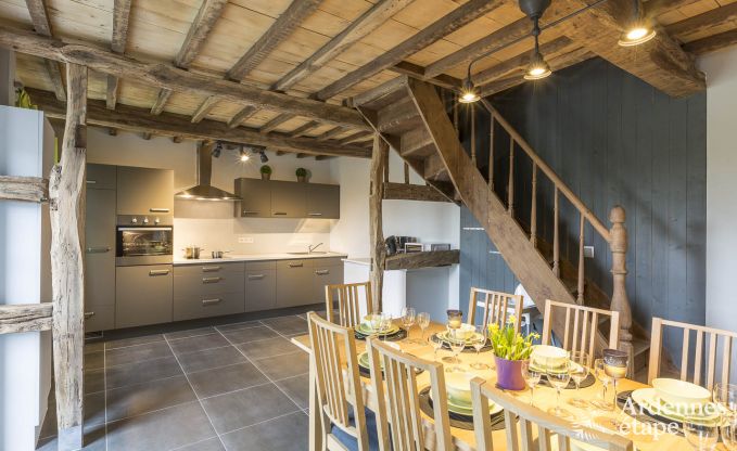 Charming holiday home in La Roche-En-Ardenne for 7 people with wellness, private garden and cycling facilities