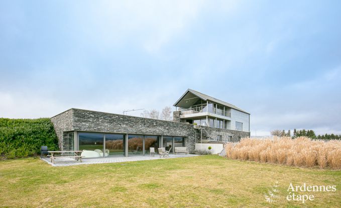 Luxury villa in La Roche en Ardenne for 14/15 persons in the Ardennes