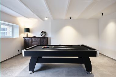 Castle in Libin: elegant accommodation for 40 people with extensive facilities