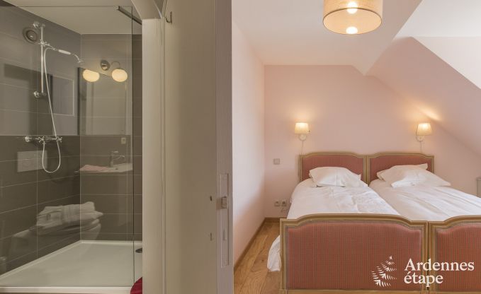 Castle in Libramont-Chevigny for 48 persons in the Ardennes