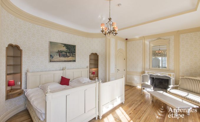 Castle in Libramont-Chevigny for 48 persons in the Ardennes