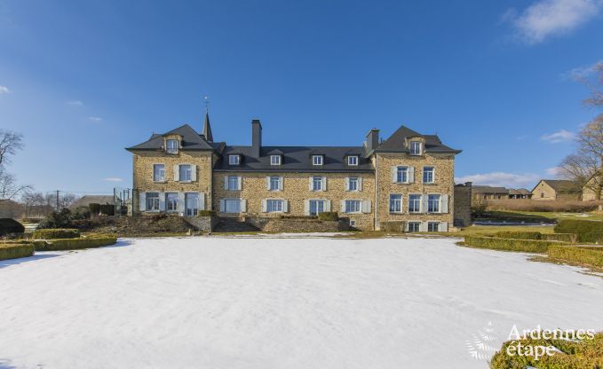 Castle in Libramont-Chevigny for 48 persons in the Ardennes