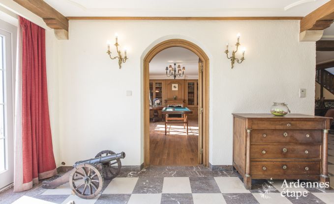 Castle in Libramont-Chevigny for 48 persons in the Ardennes