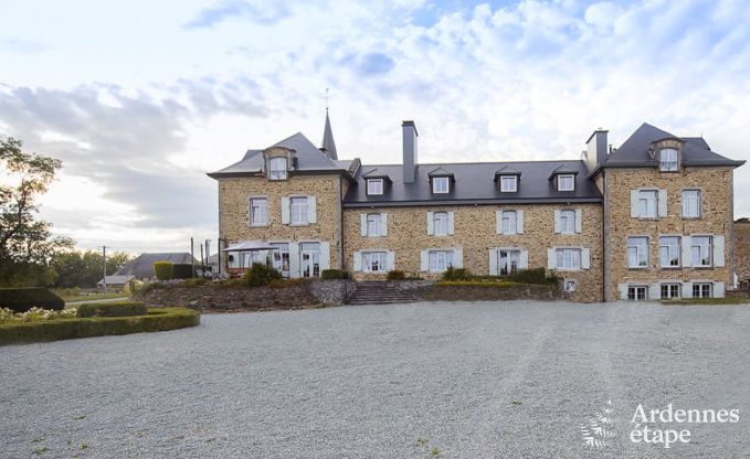 Castle in Libramont-Chevigny for 22 persons in the Ardennes