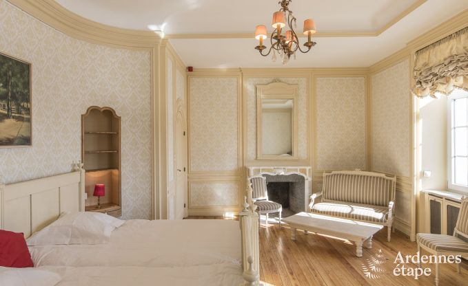 Castle in Libramont-Chevigny for 22 persons in the Ardennes