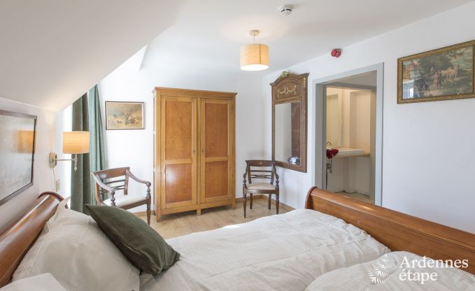 Castle in Libramont-Chevigny for 22 persons in the Ardennes