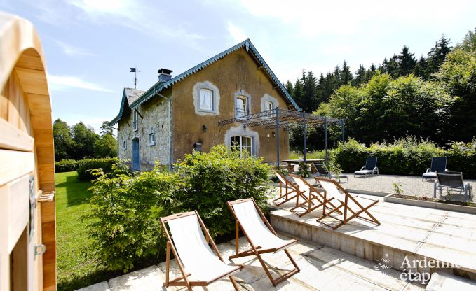 Comfortable holiday cottage with sauna for 13 persons