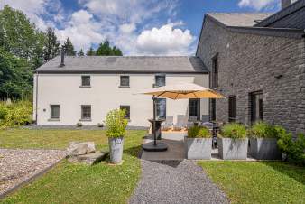 Holiday house for 6 to 8 p. to rent in the Ardennes (Libramont)