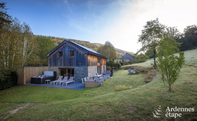 Wooden chalet to rent for 6-8 persons in the Ardennes (Lierneux)