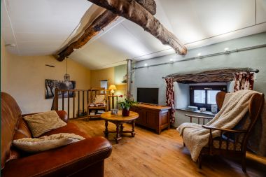 Holiday cottage in Lierneux for 2/3 persons in the Ardennes