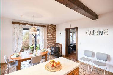 Spacious holiday home in Lierneux with 2 bedrooms, playroom, private garden and bicycle storage