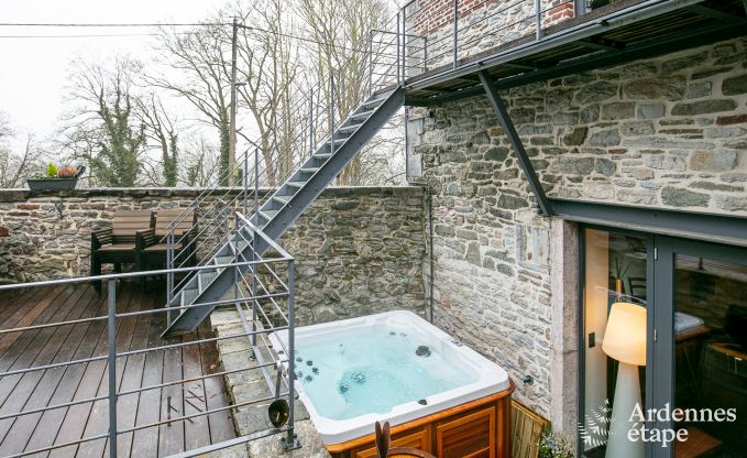 Holiday cottage in Limbourg for 13 persons in the Ardennes