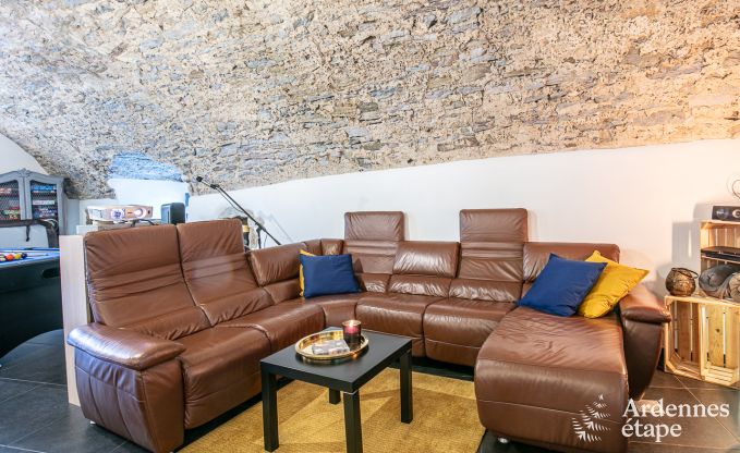 Holiday cottage in Limbourg for 13 persons in the Ardennes
