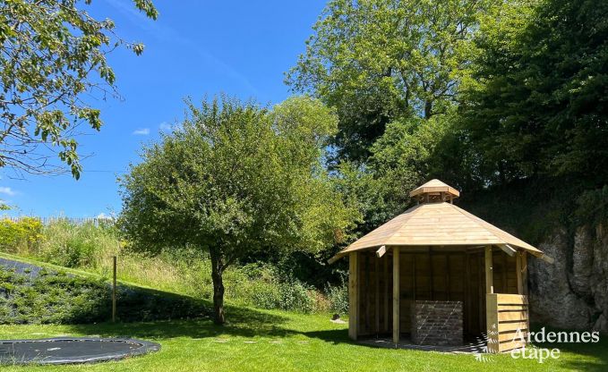 Comfortable holiday villa for 14 in Limburg, Ardennes