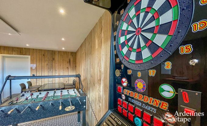 Comfortable holiday villa for 14 in Limburg, Ardennes