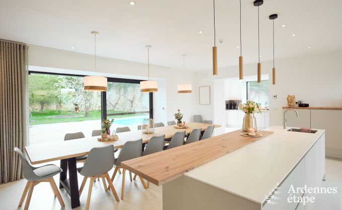 Comfortable holiday villa for 14 in Limburg, Ardennes