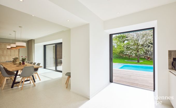 Comfortable holiday villa for 14 in Limburg, Ardennes