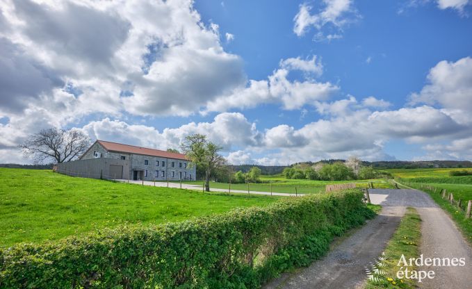 Comfortable holiday villa for 14 in Limburg, Ardennes