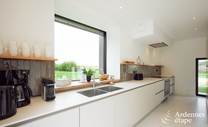 Comfortable holiday villa for 14 in Limburg, Ardennes