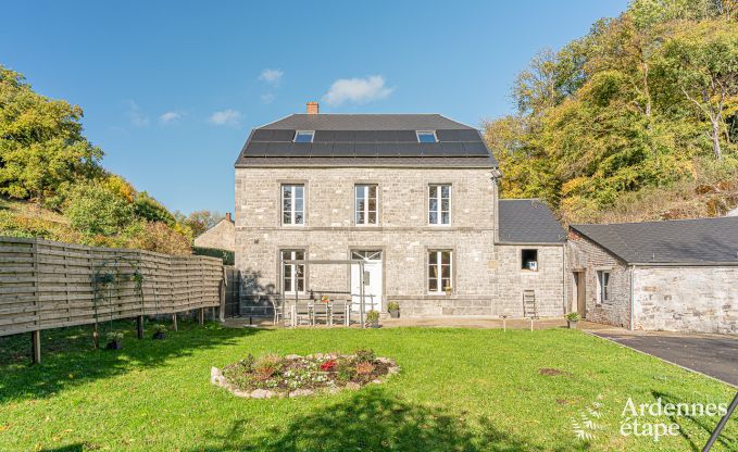 Holiday cottage in Lompret for 10 persons in the Ardennes