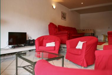 Chalet in Malmedy (Xhoffraix) for 14 persons in the Ardennes