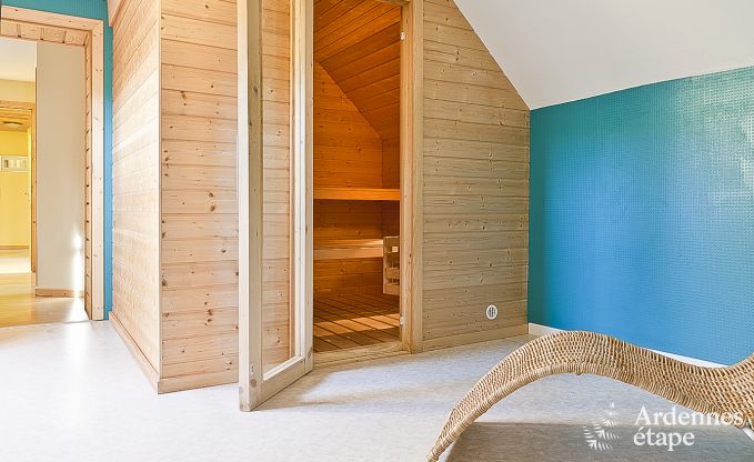 Modern and cozy holiday home with sauna for 12 people in Malmedy