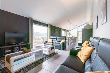 Luxury villa in Malmedy for 8/9 persons in the Ardennes