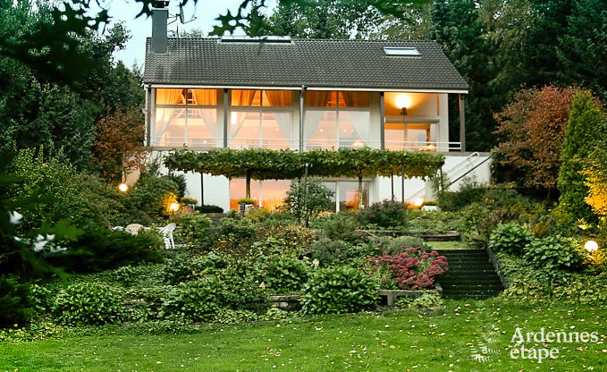 Spacious holiday home for 8 people in Malmedy with 4 bedrooms, sauna, fireplace and private garden