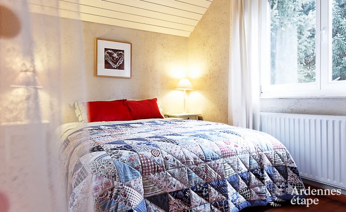 Spacious holiday home for 8 people in Malmedy with 4 bedrooms, sauna, fireplace and private garden