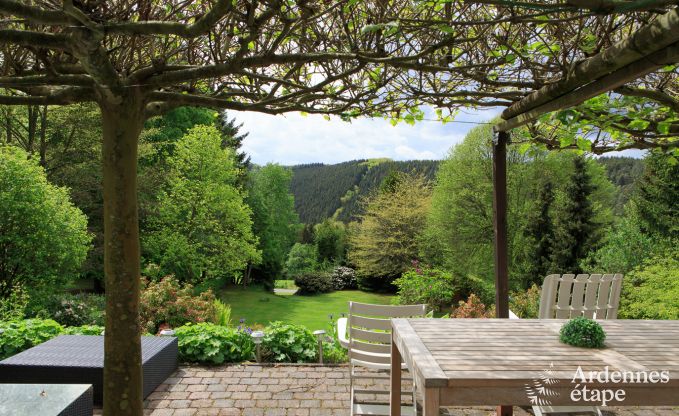 Spacious holiday home for 8 people in Malmedy with 4 bedrooms, sauna, fireplace and private garden