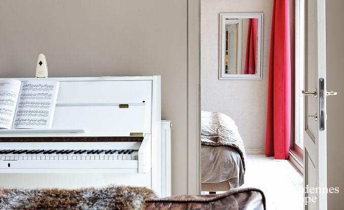 Spacious holiday home for 8 people in Malmedy with 4 bedrooms, sauna, fireplace and private garden