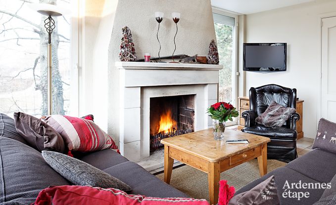 Spacious holiday home for 8 people in Malmedy with 4 bedrooms, sauna, fireplace and private garden