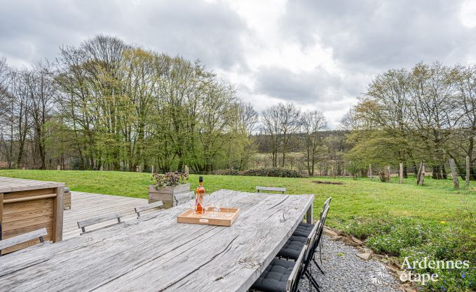 Charming and stylish little farmhouse for 14 people and 2 dogs in Manhay