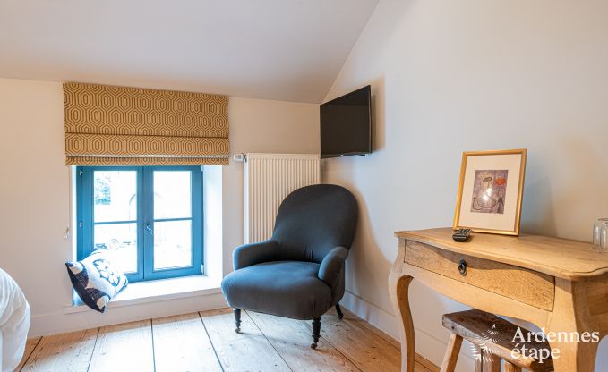 Charming and stylish little farmhouse for 14 people and 2 dogs in Manhay