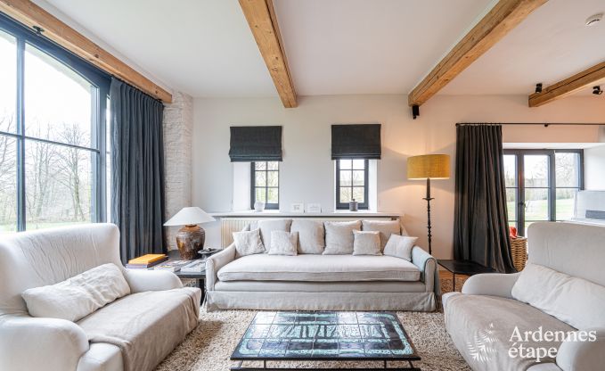 Charming and stylish little farmhouse for 14 people and 2 dogs in Manhay
