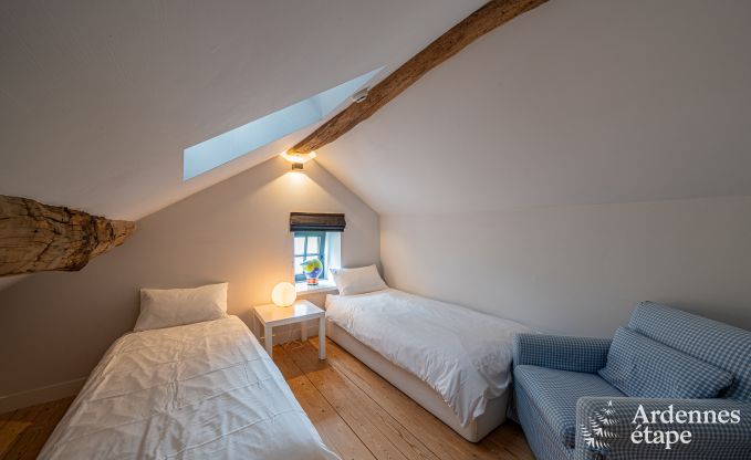Charming and stylish little farmhouse for 14 people and 2 dogs in Manhay