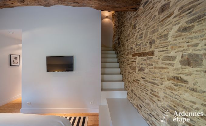 Charming and stylish little farmhouse for 14 people and 2 dogs in Manhay